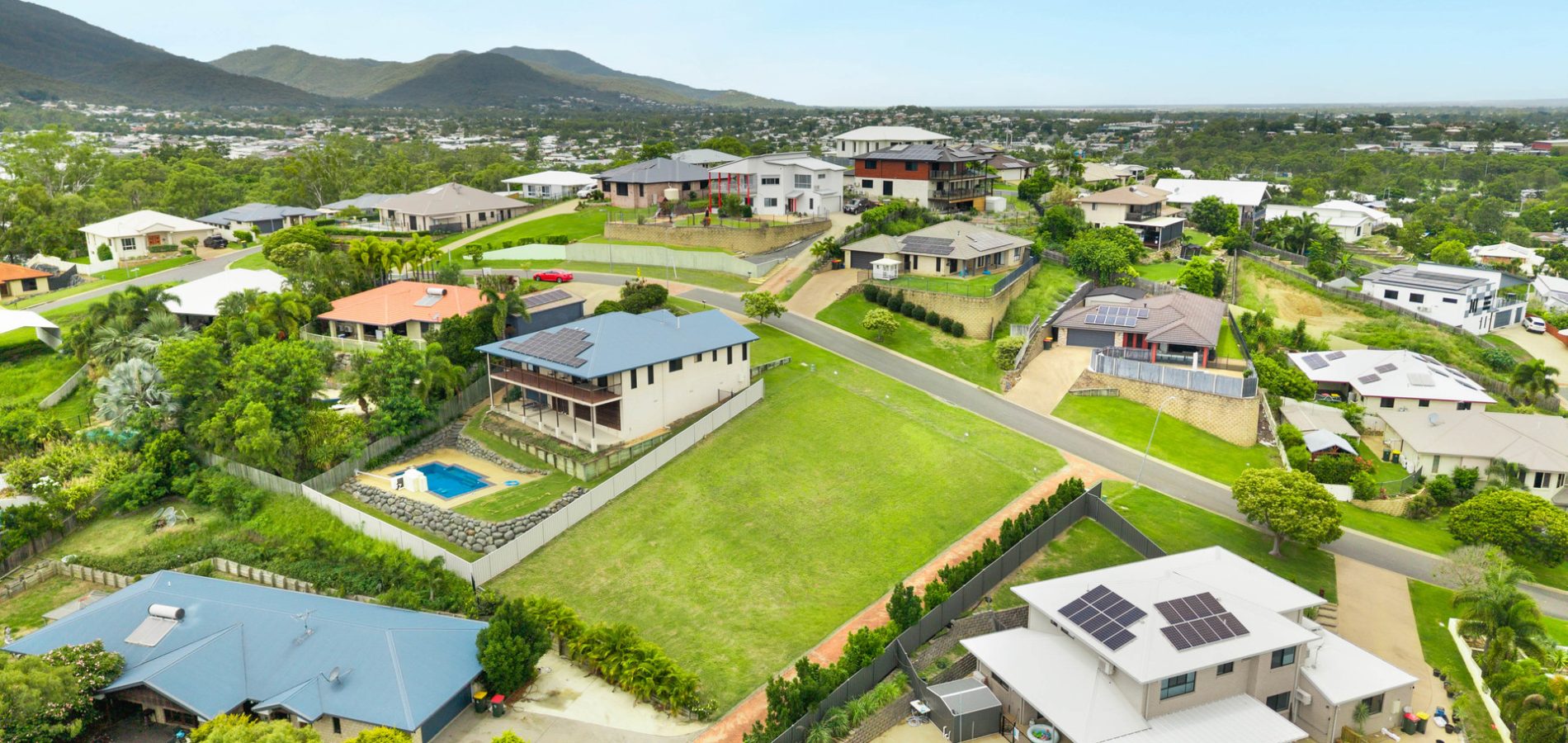 Sold - 10 Connemara Drive - New Property in Kawana - Real Estate by Michael Millers
