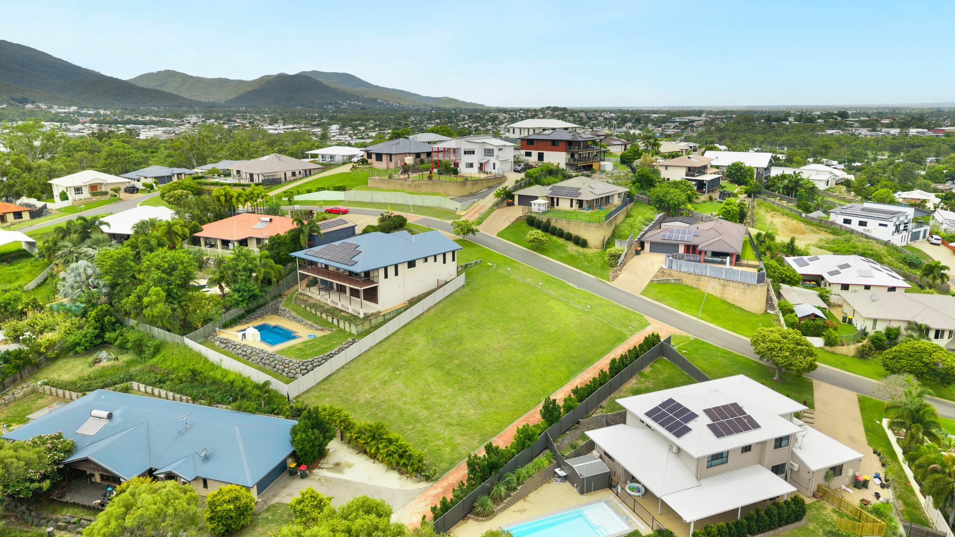 Sold - 10 Connemara Drive - New Property in Kawana - Real Estate by Michael Millers