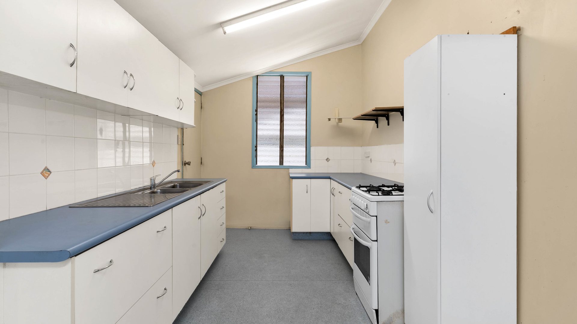 For Sale - 34 Jones Street - New Property in Wandal - Real Estate by Michael Millers