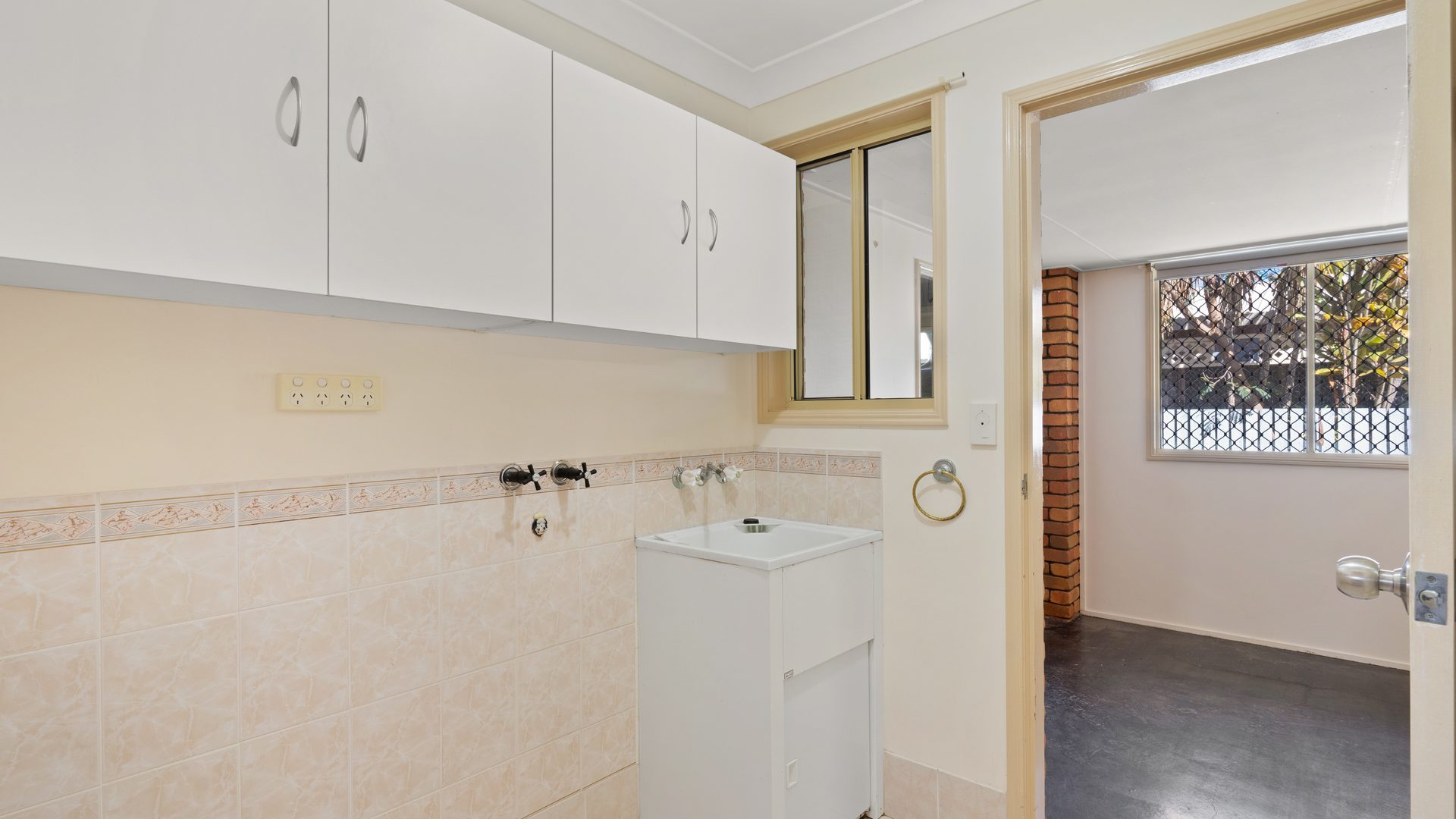 Sold - 16 Bondeson Drive - New Property in Parkhurst - Real Estate by Michael Millers