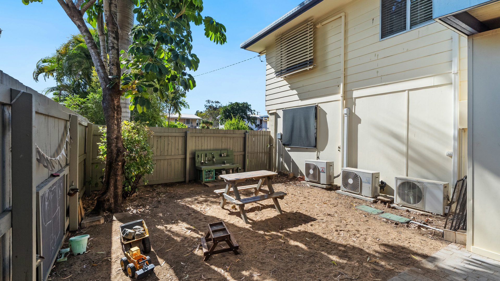 Sold - 3 Elwing Street - New Property in Kawana - Real Estate by Michael Millers