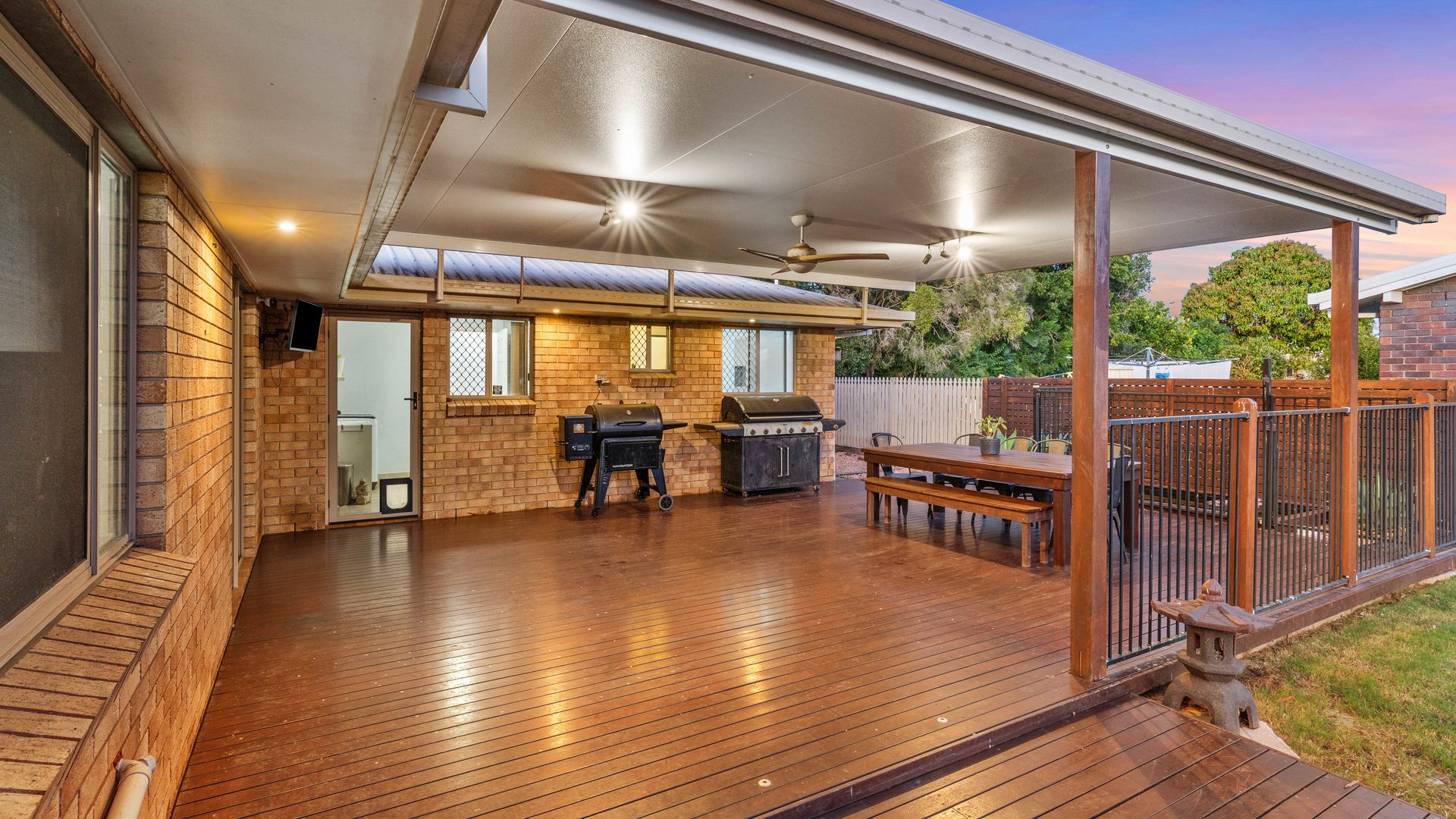 8 Carara Drive, Kawana QLD 4701 - Michael Millers
