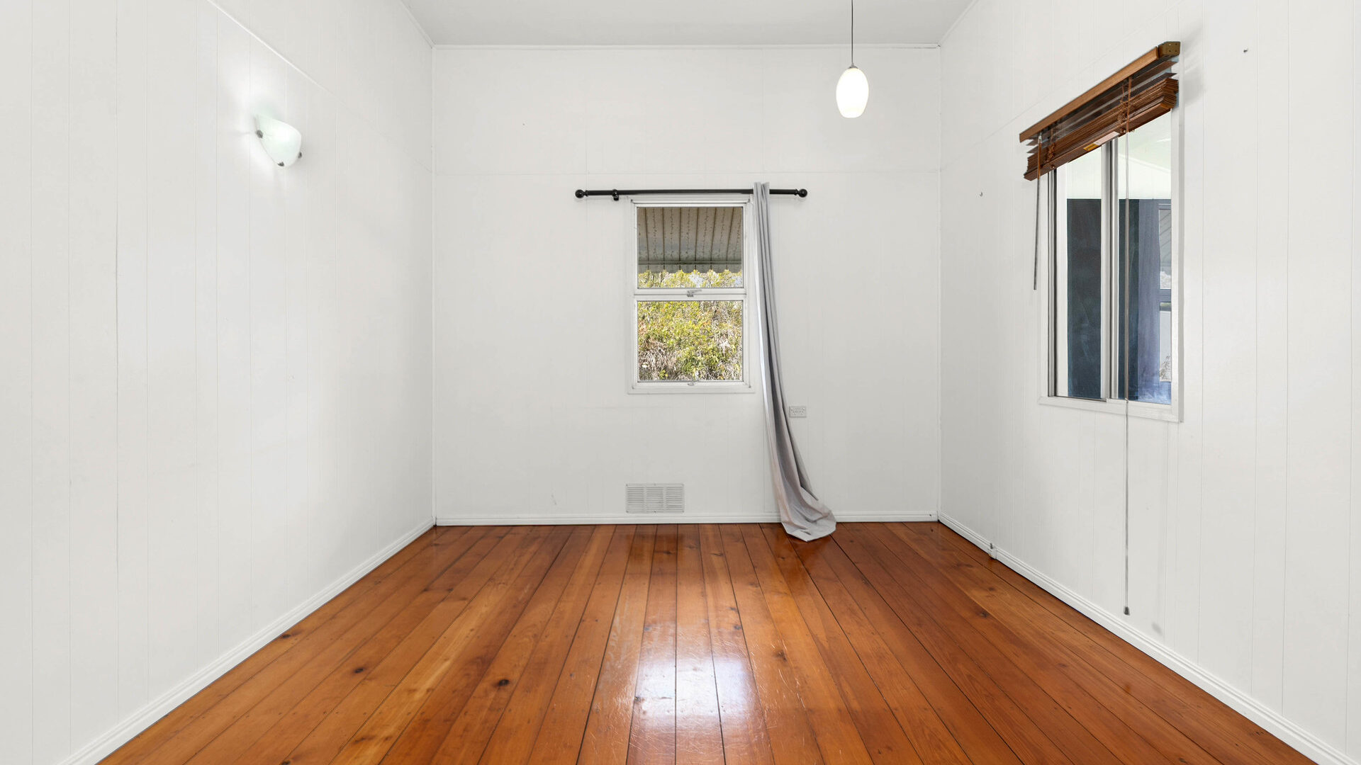 For Sale - 435 Campbell Street - New Property in Depot Hill - Real Estate by Michael Millers