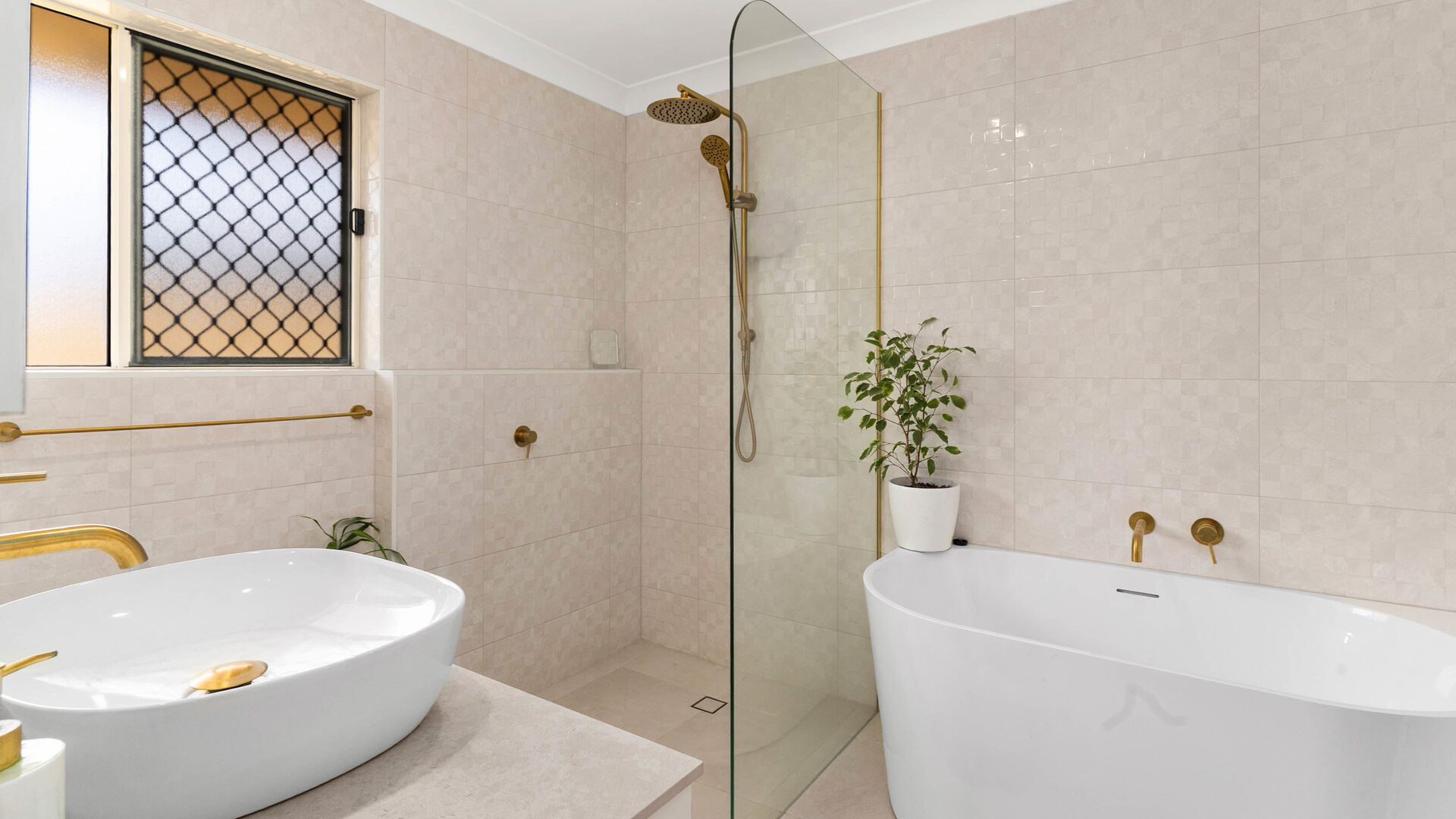 For Sale - 6 Hotham Close - New Property in Parkhurst - Real Estate by Michael Millers