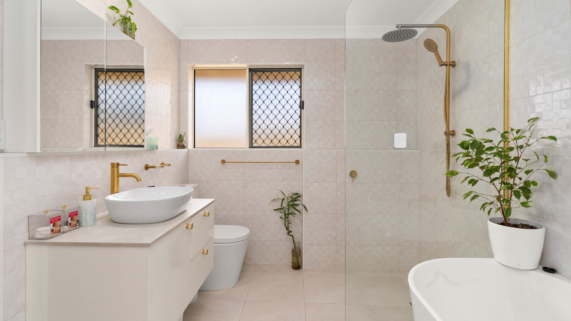 For Sale - 6 Hotham Close - New Property in Parkhurst - Real Estate by Michael Millers