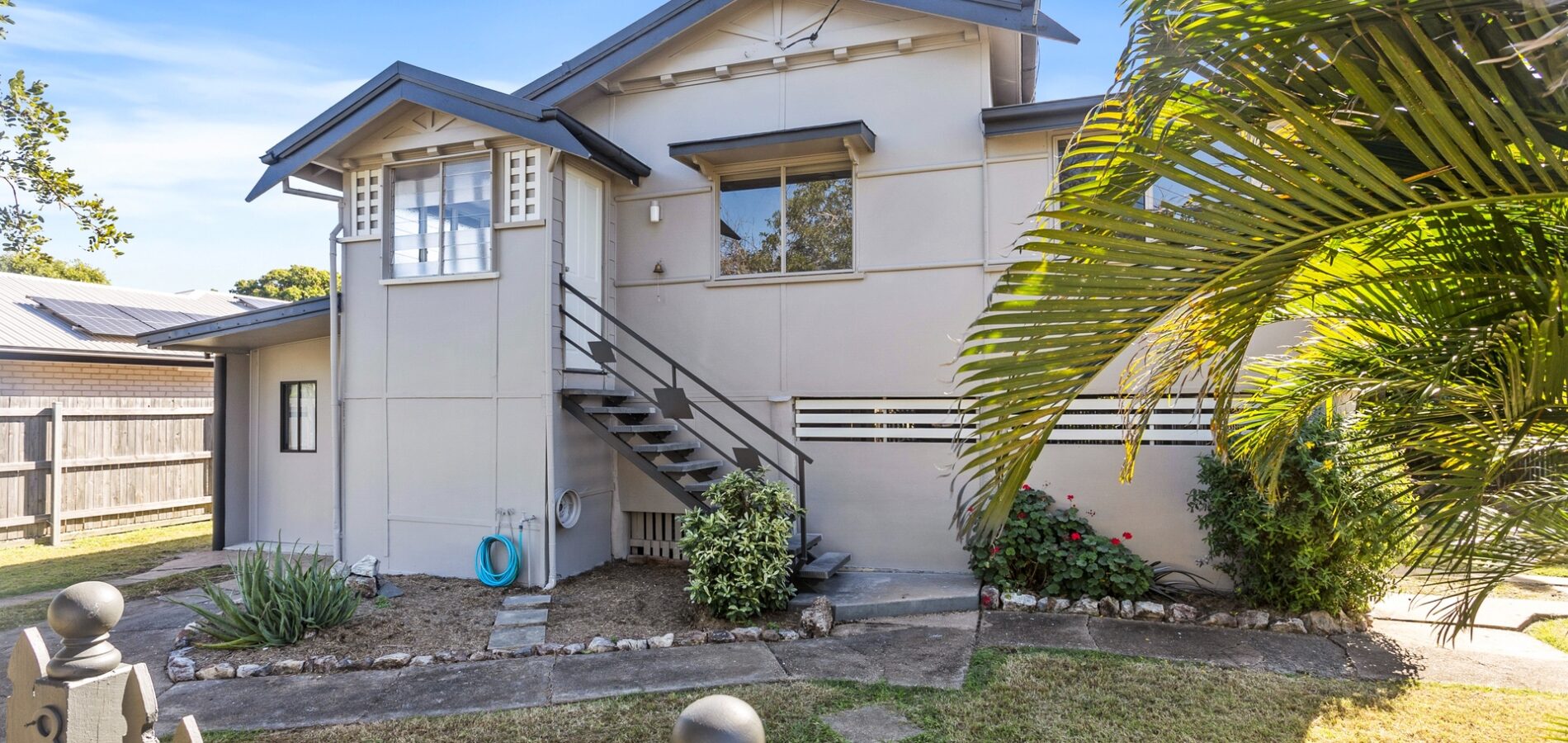 85 Thorn Street, Berserker