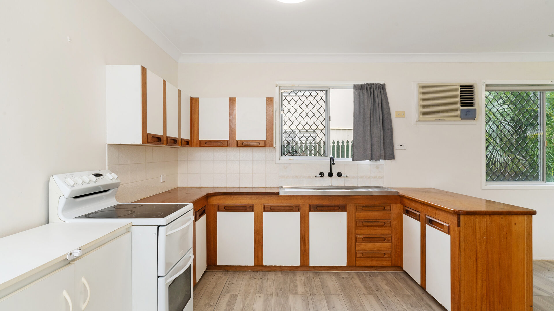 Sold - 21 Locke Street - New Property in Kawana - Real Estate by Michael Millers